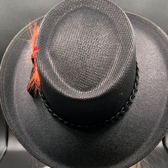 H20 Hat Gallero Style in Black/ Red Feather and Black headband  NWOT - Picture 3 of 9